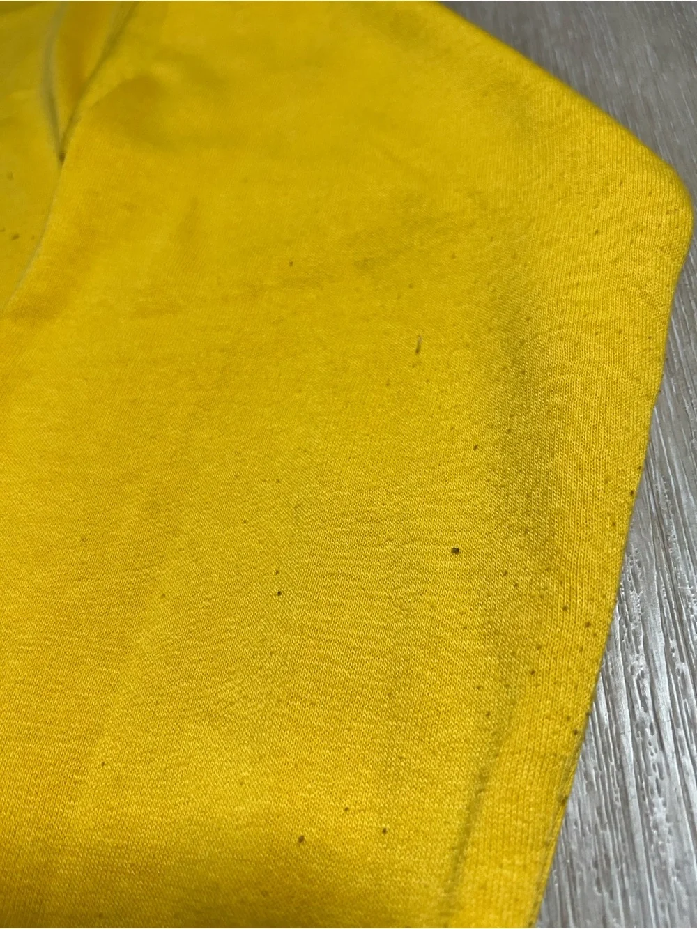 Yellow Peanuts Graphic Crewneck Sweatshirt Cozy Retro Classic - Picture 5 of 9